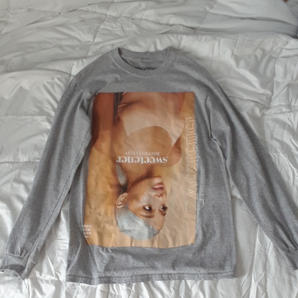 Ariana Grande Sweetener Longsleeve [Gray]